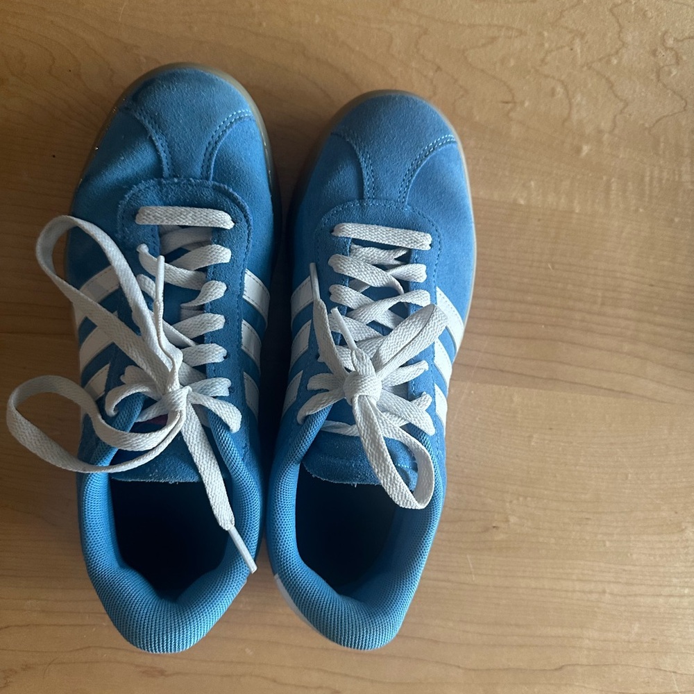 Adidas court Blue Sneakers